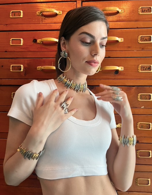 Yaprak Halka Küpe
